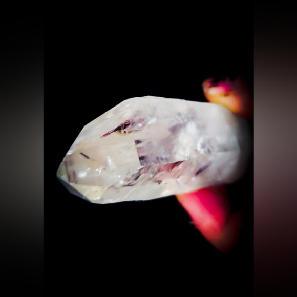 Clear Lemurian Point - Medium - High Quality Crystal - Pagan Wicca Alter Tool - Picture 3 of 4